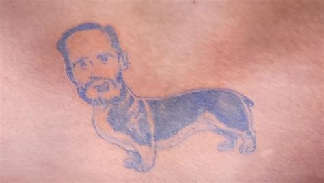 captain holt actor|what is captain holt's tattoo.